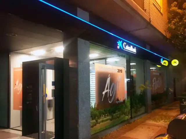 Cartel luminoso en Murcia