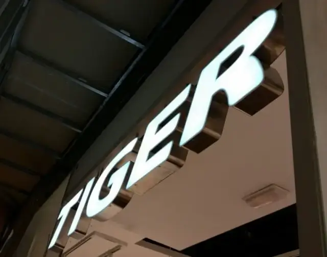 letras 3d luminosas