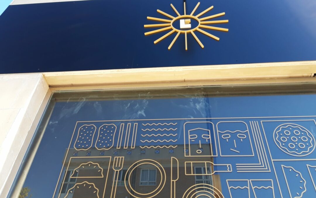 8 preguntas y respuestas sobre la rotulación para negocios